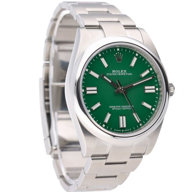 Rolex Oyster Perpetual 124300 Image 6